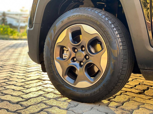 Imagem 5 de 15 de Jeep Renegade 1.8 16v Flex 4p Automático