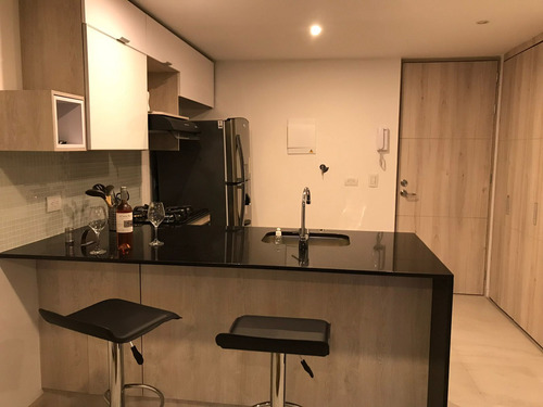 Venta De Apartamento En Loma De Los Bernal 