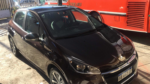 Peugeot 208 1.6 Allure 2017 Con Gnc
