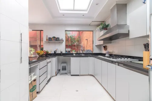 Apartamento En Arriendo/venta En El Nogal. Cod V12869
