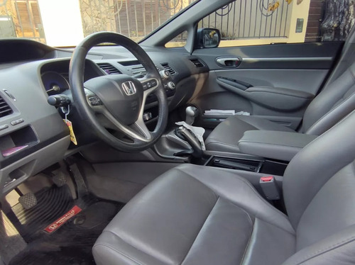 Honda Civic 1.8 Exs Mt