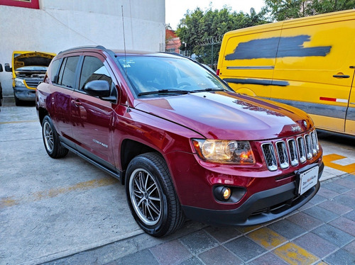 Imagen 3 de 15 de Jeep Compass Latitude Cvt Crédito O Contado !!