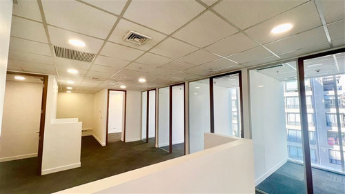 Oficina En Arriendo En Las Condes