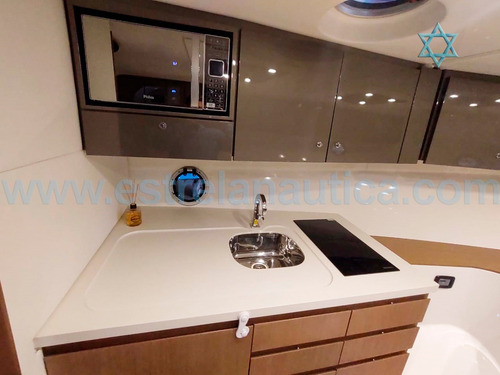 Lancha Phantom 365 Iate Ferretti Axtor Intermarine Armada