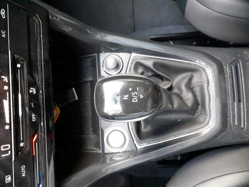 Volkswagen T-Cross 1.4 250 TSI TOTAL FLEX HIGHLINE AUTOMÁTICO