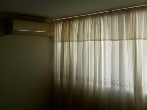 Imagen 2 de 8 de Alquiler Apartamento En Arrendamiento Ubicado En Karuay Puerto Ordaz