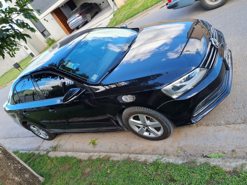 Volkswagen Vento 2.5 Advance Plus 170cv 2015