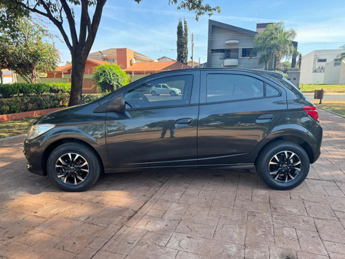 Chevrolet Onix 1.0 MPFI LS 8V FLEX 4P MANUAL