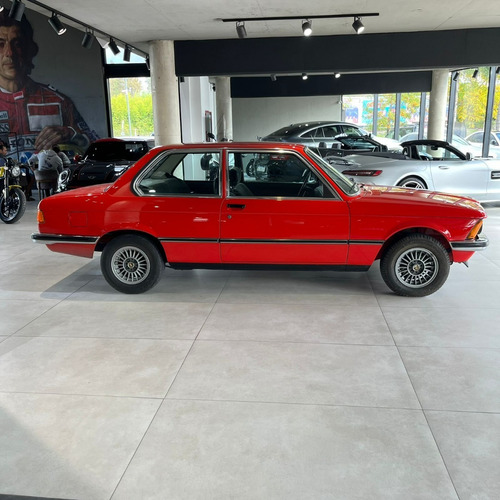 Imagen 8 de 25 de Bmw Serie 3 320