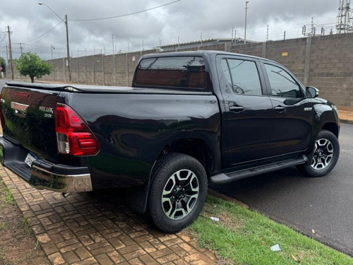 Toyota Hilux Hilux 2.7 SRV 4X2 CD 16V FLEX 4P AUTOMÁTICO