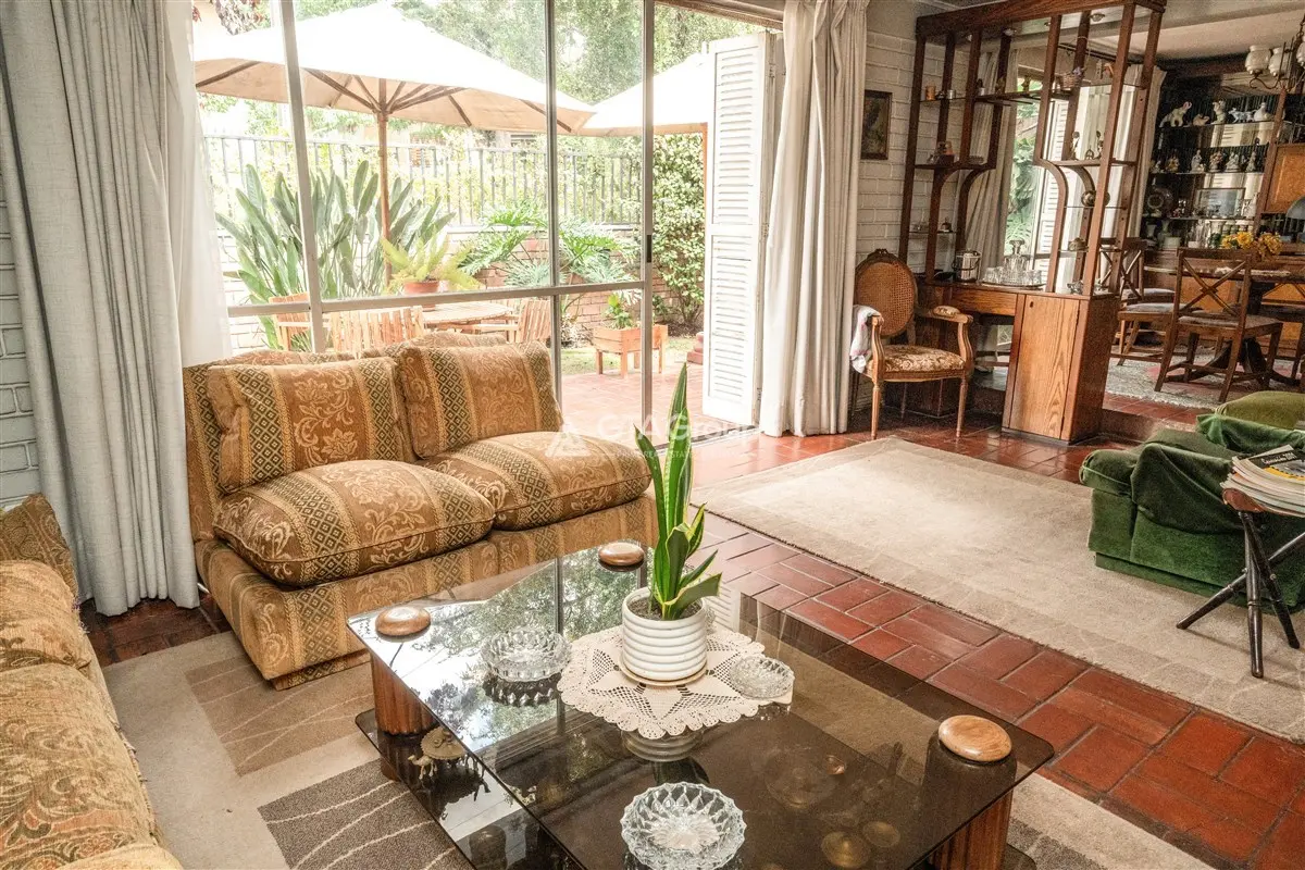 Imagen 2 de 30 de Oportunidad Remodelar, Casa 4d-3b, Las Condes