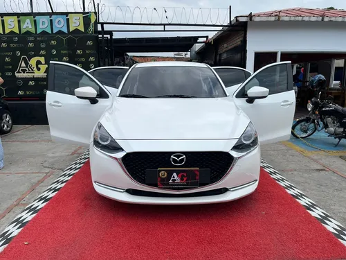 Mazda 2 GRAND TOURING LX 1.5 AT