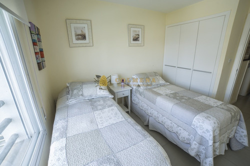 Torre Manhattan Punta Del Este Apartamento En Venta-ref:2719