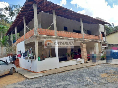 Belissima Chacaraca Com Lago Em Condominio
