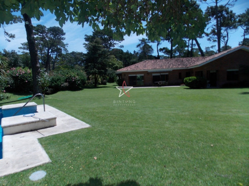 Excelente Casa En El Corazón De San Rafael !!!!- Ref: 1017