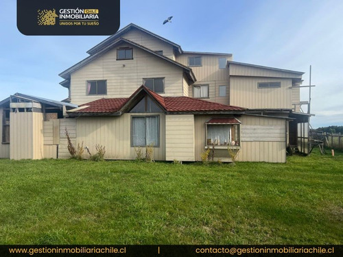 Se Vende Amplia Casa En Parcela 8d/6b, Frutillar