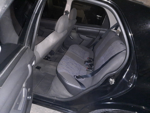 Imagem 8 de 9 de Chevrolet Celta 2009 1.0 Life Flex Power 5p 70 Hp