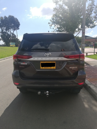 Toyota Fortuner Fortuner 2.7 Sw4 4x2