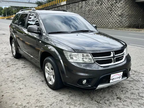 Dodge Journey 2.4 SE Automática 7 Puestos