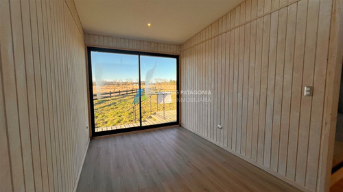 Casa En Venta De 3 Dorm. En Frutillar