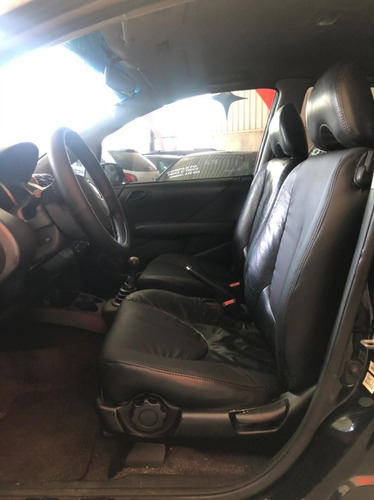 Honda Fit Lx 1.4 5p. 2004 - Veículo Impecável!