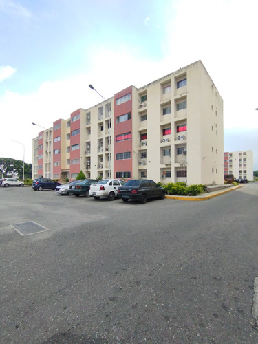 Beraca 001 Venta Apartamento Urbanización La Gran Colombia, Maracay