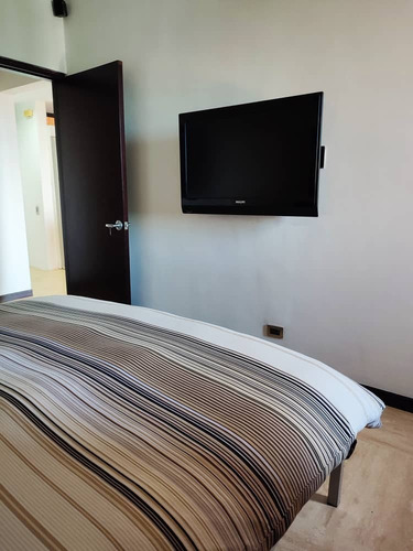Imagen 15 de 24 de Apartamento En Alquiler Parte Alta De Los Palos Grande 80 Mts 2 Habitaciones Y 2 Baños 04142592858 04129114864