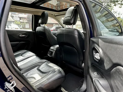 Jeep Cherokee 3.2 Longitude