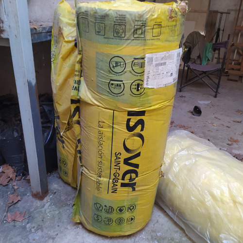Lana De Vidrio Isover Rollos De 21.84m2 En 50mm X 0.40m (Usado)