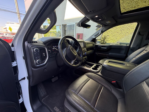 GMC Sierra 6.2 Denali Dvd At