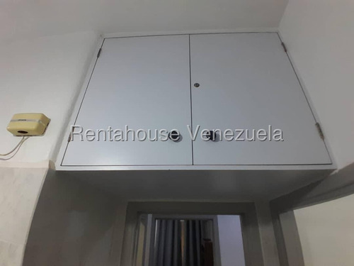 Alquiler De Apartamento En La Candelaria #25-23557