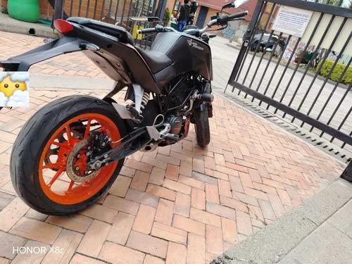 Duke 200 Modelo 2021 Color Negro- Naranja 10/10