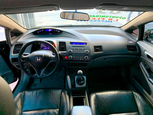Imagem 7 de 15 de Honda Civic 1.8 Lxs 16v Flex 4p Manual