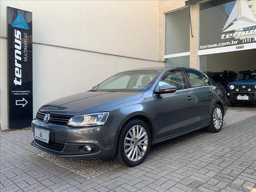 Volkswagen Jetta 2.0 Tsi Highline 200cv Gasolina 4p Tiptronic