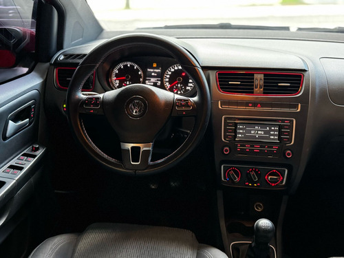 Volkswagen Fox 1.6 Vht Rock In Rio Total Flex 5p