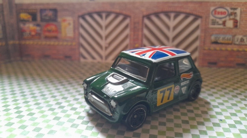 Hot Wheels Morris Mini Bandeira Verde 1/64