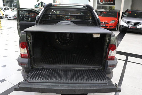Fiat Strada 1.8 16v Adventure Cab. Dupla Flex 2p