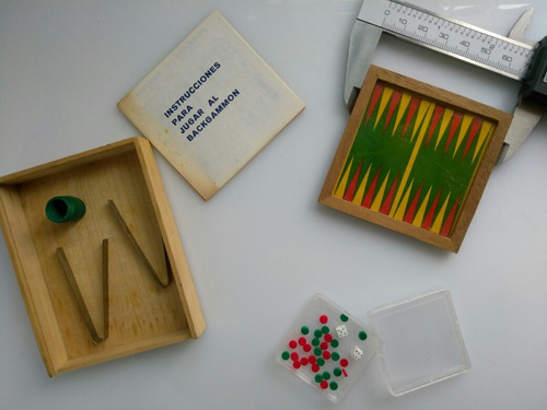 Juego Miniatura De Casa De Muñecas Artesanal Backgammon 