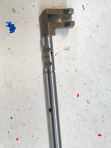 Riel Horquilla Transmisión Manual 1ra Y 2da Vel L200 2.5 Die