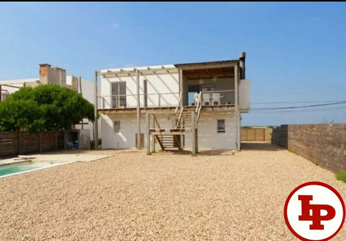 Casa 4 Dorm, 3 Baños, Balneario Buenos Aires Frente Al Mar.