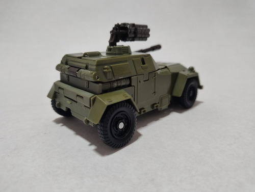 Transformers Studio Series 26 Deluxe Class The Last Knigh (Usado)