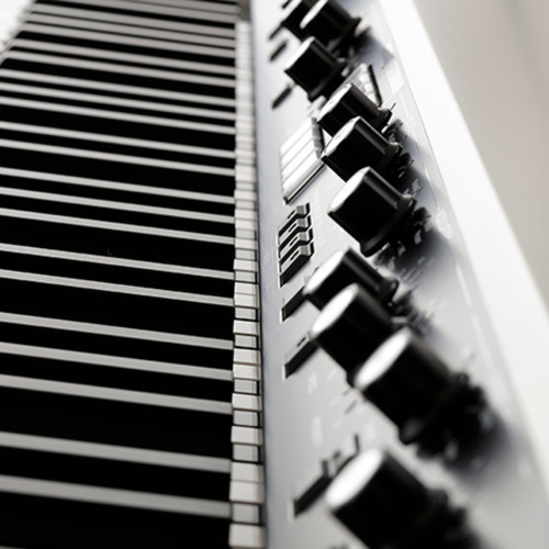 Piano Korg Sv-2 88s
