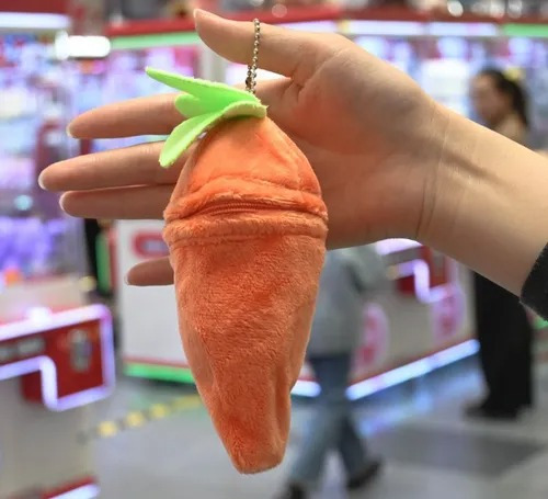 Conejo Escondido En La Zanahoriael Mejor Regalo Para Una Chicaun Regalo Para Sorprender A Las Compañeras De Claselindo Conejopeluche Conejo Colgante Decorativo Llavero Set De 2 Piezas
