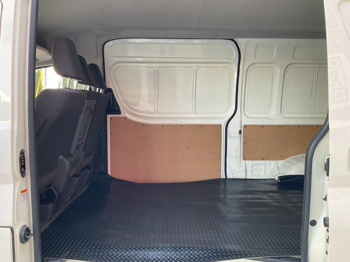 Toyota Hiace 2.7 Panel Super Larga Mt
