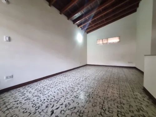 Casa En Venta En Floresta. Cod V12387