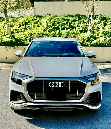 Audi Q8 3.0 55 TFSI SLine Quattro 340hp