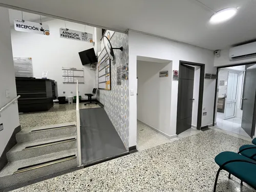 Oficina En Arriendo En Caobos. Cod A30801