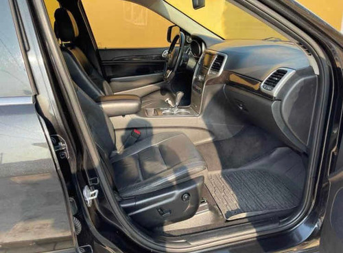 Imagen 8 de 8 de Jeep Grand Cherokee 2013 3.6 Laredo V6 4x2 Mt