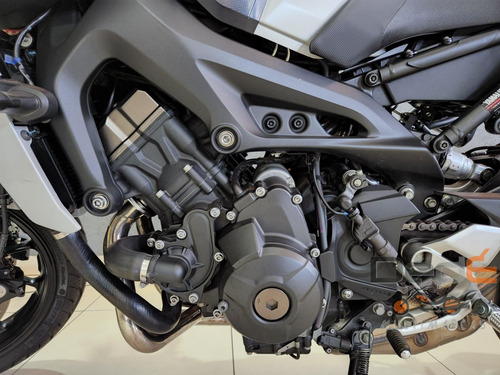 Imagem 3 de 15 de Yamaha Mt-09 Cinza 2021