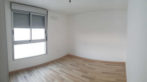Imagen 10 de 10 de Vendo Apartamento 2 Dormitorios Con Garaje Al Frente 6to